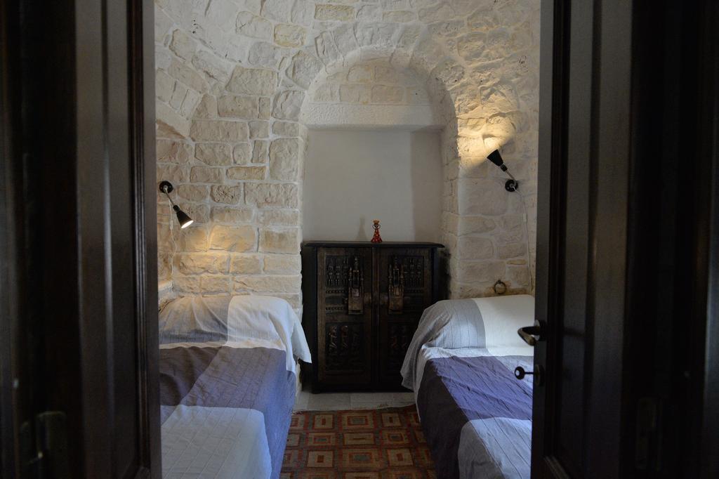 Truly Trulli Villa Alberobello Exterior photo